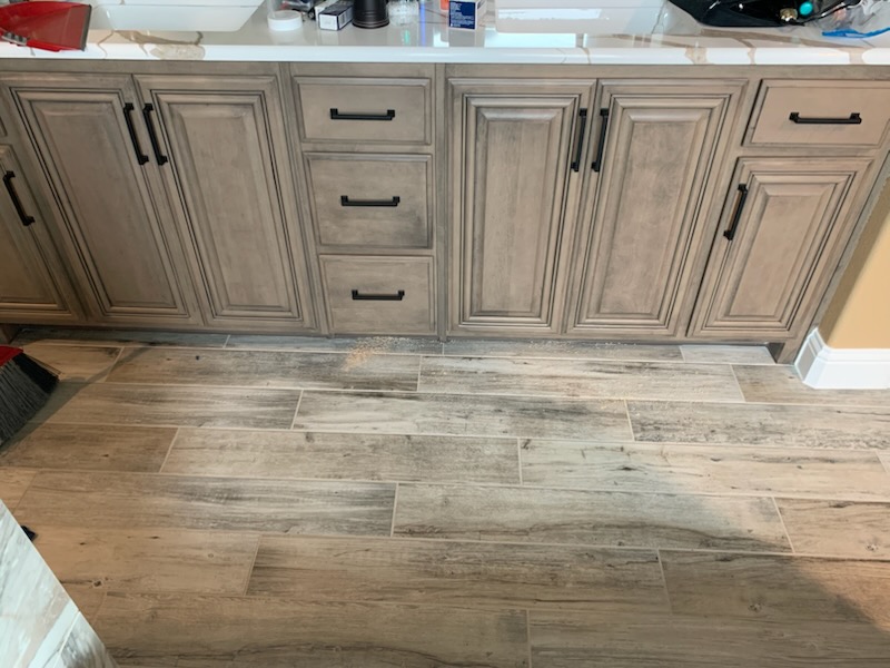 Cabinet Handle Installation in Fort Worth